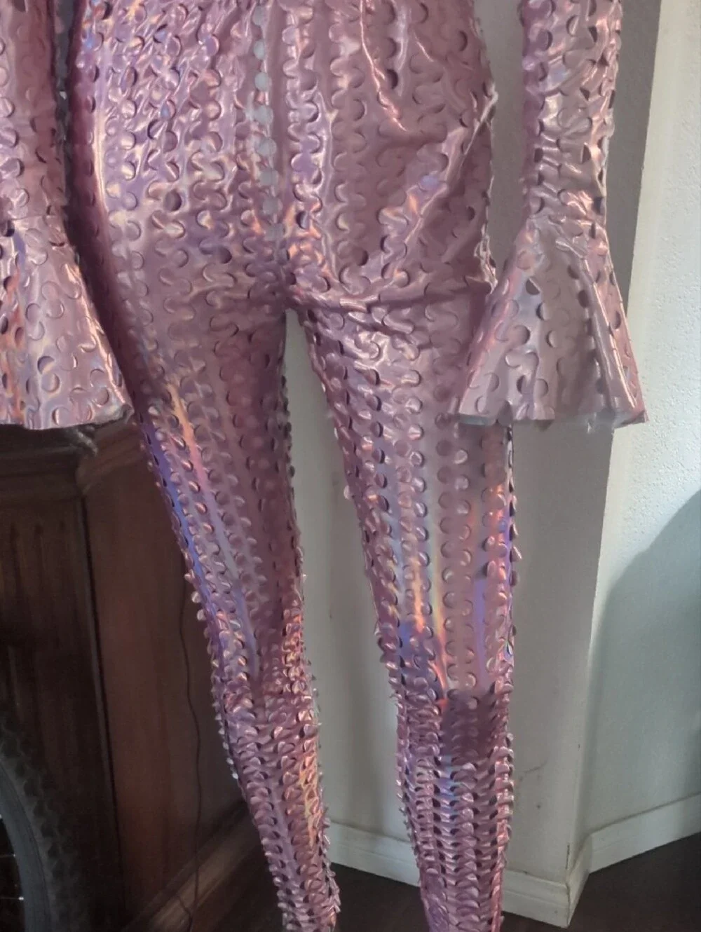 Iridescent Lavender Cutout Crop Top & Matching Pants Set - Women Pants